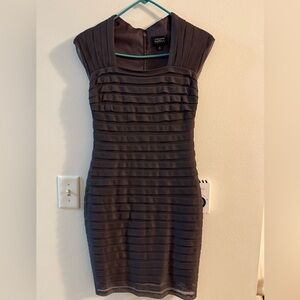 Adrianna Papell Midi Mini Body Con Slim Fit Dress Striped Details Square Neck